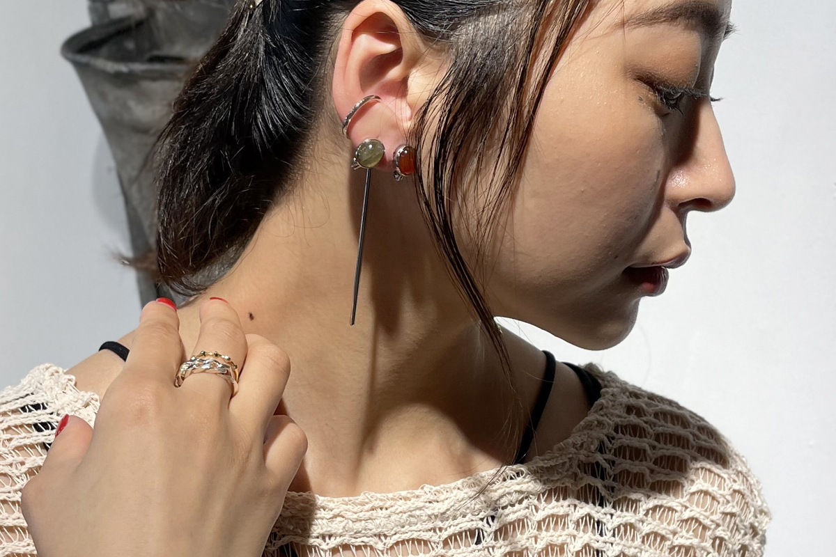 carnelian cabochon earring
